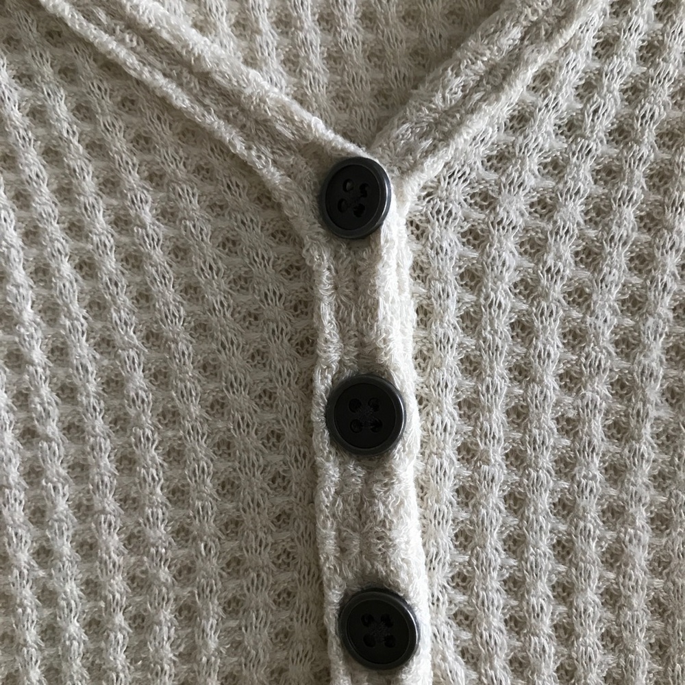 Hooded tunic - Picture 2 of 5